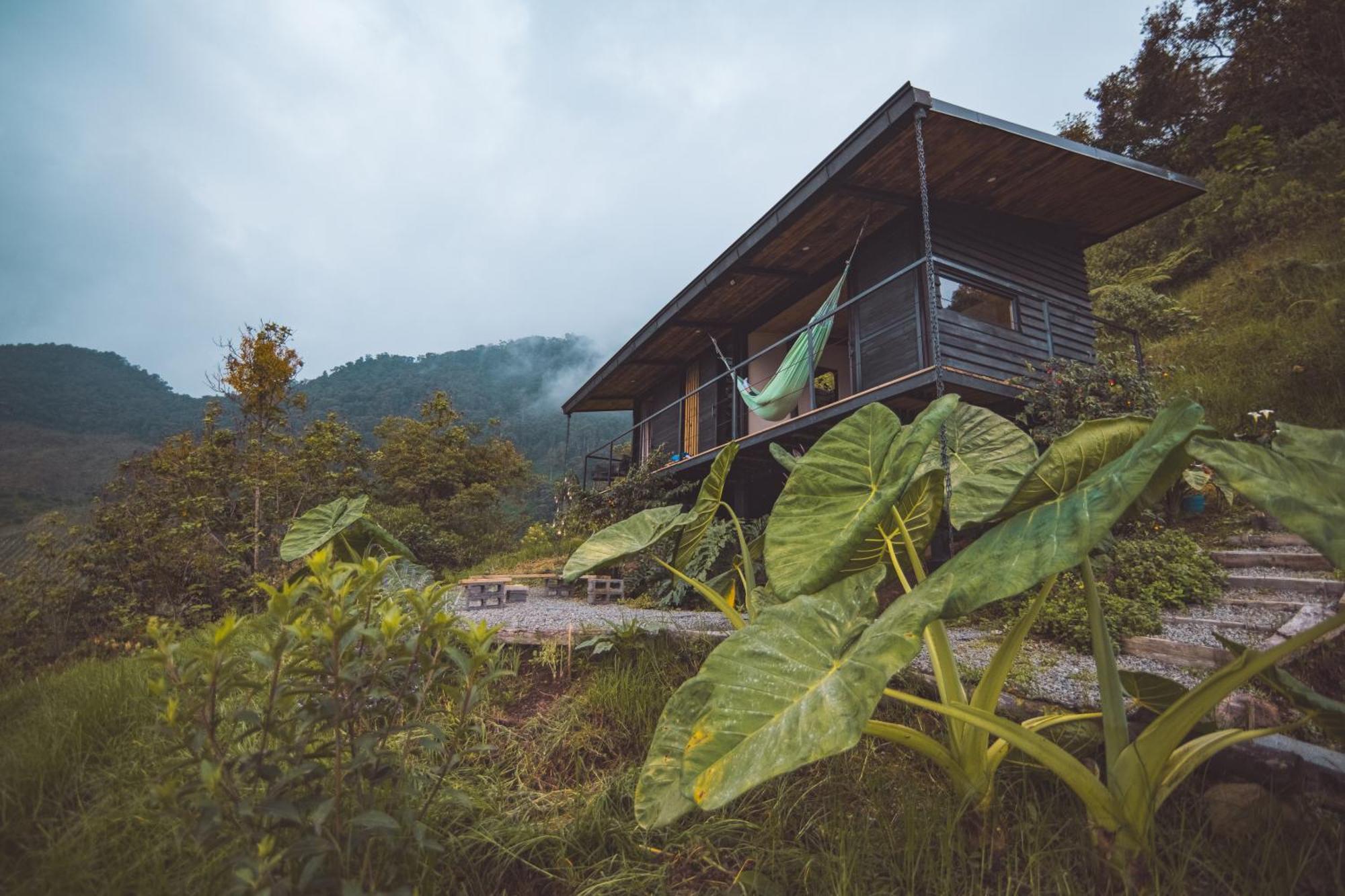 Ecolodge Cuentos De Agua Villamaría Exterior photo